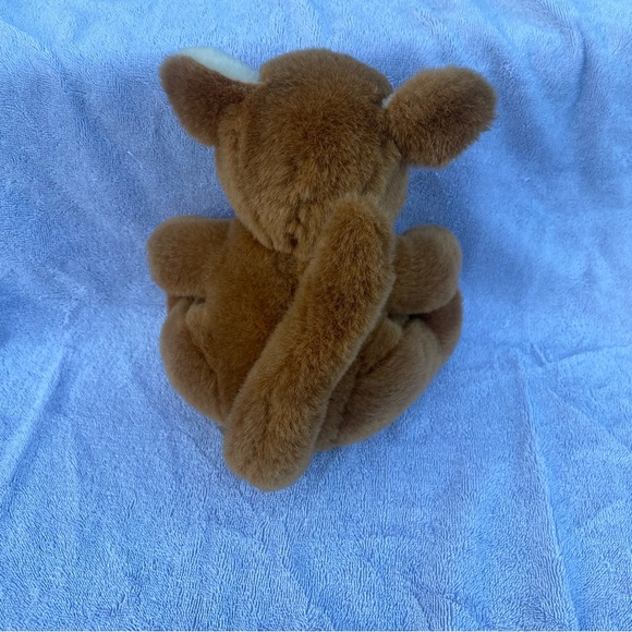 Show Stoppers Kangaroo Baby Porcelain Faced Baby Doll with Plush body 9” - Picture 5 of 7